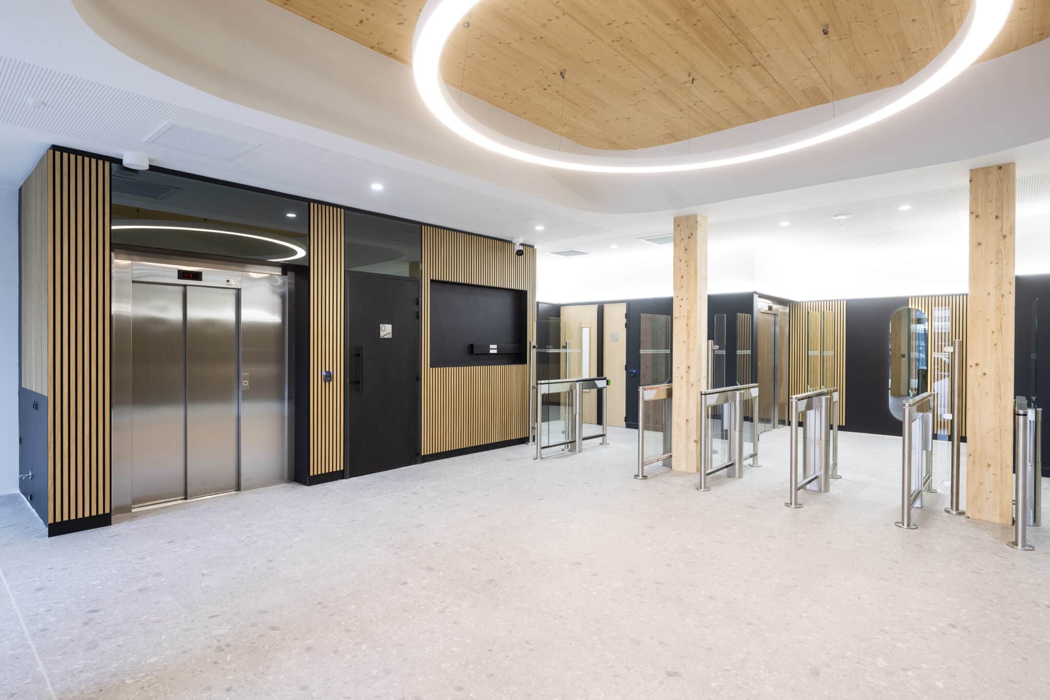 EXACT ACOUSTIQUE_EASTWOOD_BATIMENT TERTIAIRE